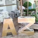 Ensemble de Deux Pots Alphabétiques